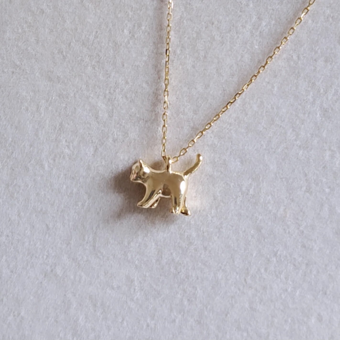 18金 子猫のネックレス 小】K18 猫ネックレス 猫アクセサリー 18K 京都