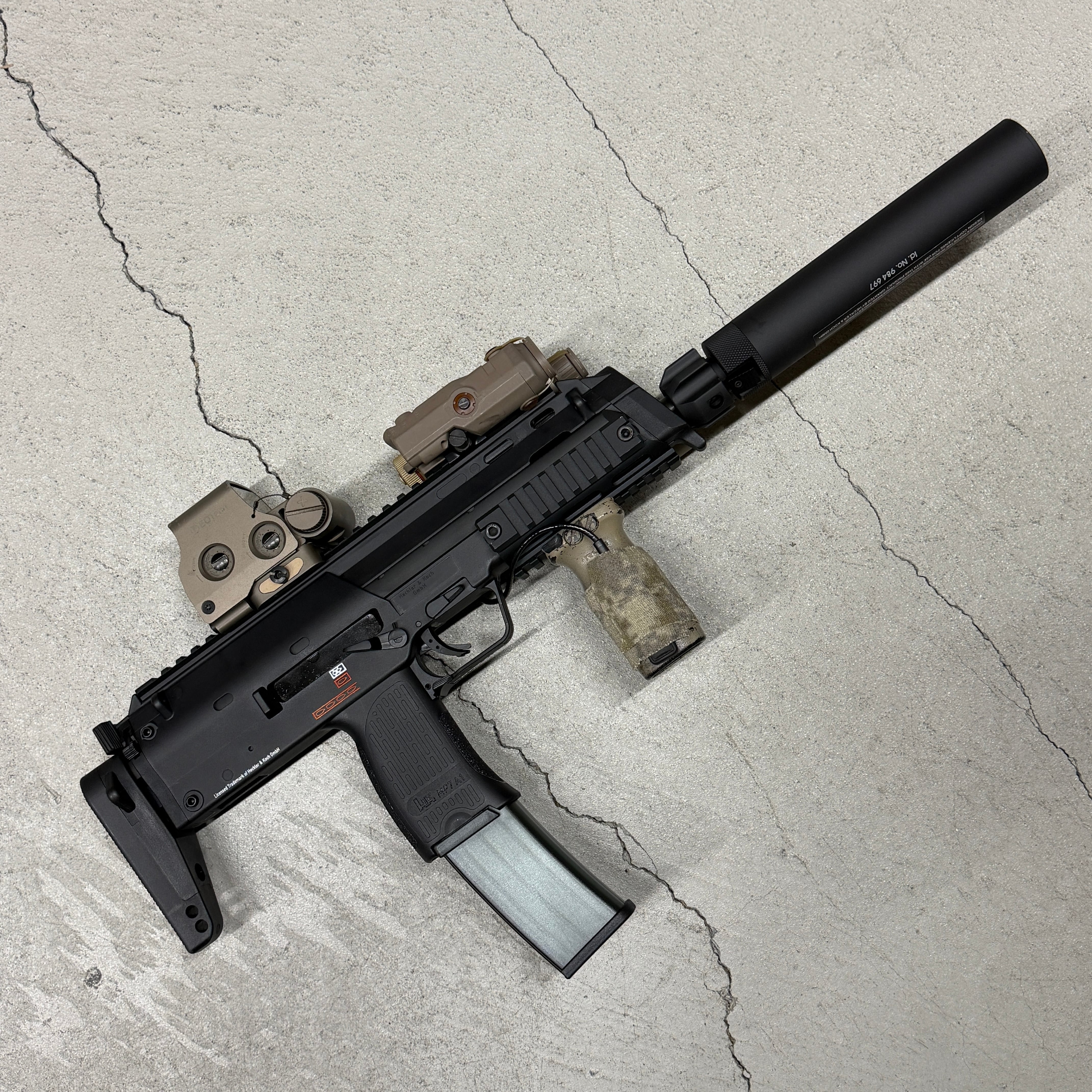 custom】VFC H&K MP7A2 AEG (Lite Version) レイルカスタム | GunPlay