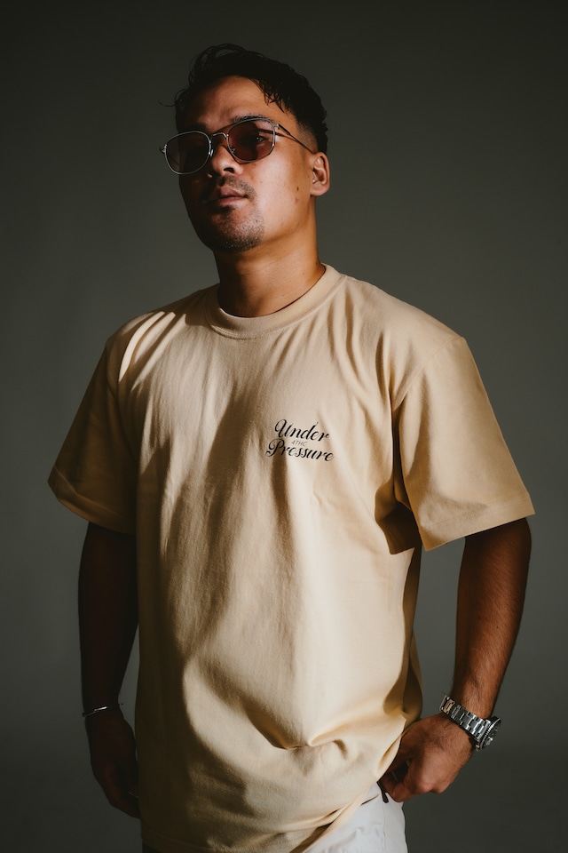 "Under Pressure" T-SHIRT (Khaki)