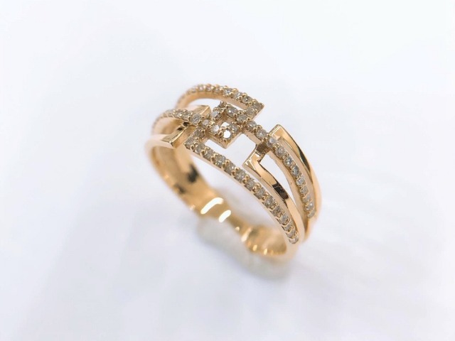 K18 0.3ct ダイヤリング