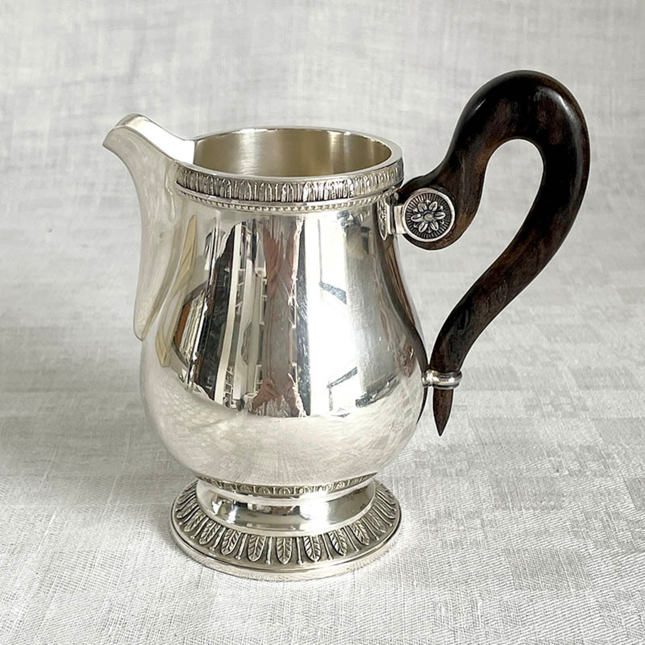 ミルクピッチャー　クリストフル　クリストフルシルバー　シンプルデザイン　エボニーハンドル　Christofle Gallia 19twd30