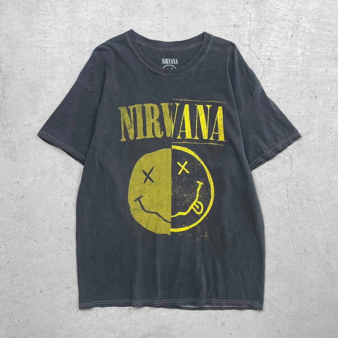 NIRVANA スミルースマイル Tシャツ 黒 Amazon | [マンブルズ] ニルヴァーナ Tシャツ SMILE 正規品