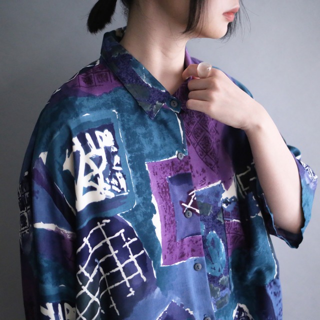 poison color art pattern loose box silhouette h/s shirt