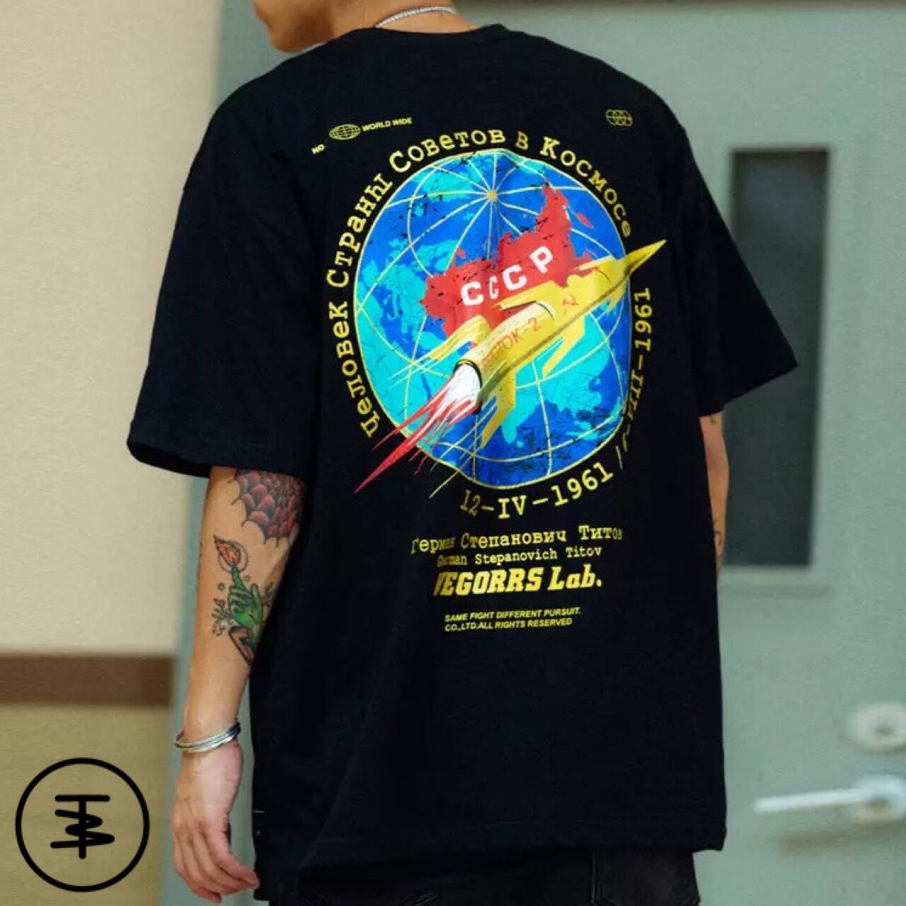 SOVIET SPACE 白Tシャツ プリントTシャツ