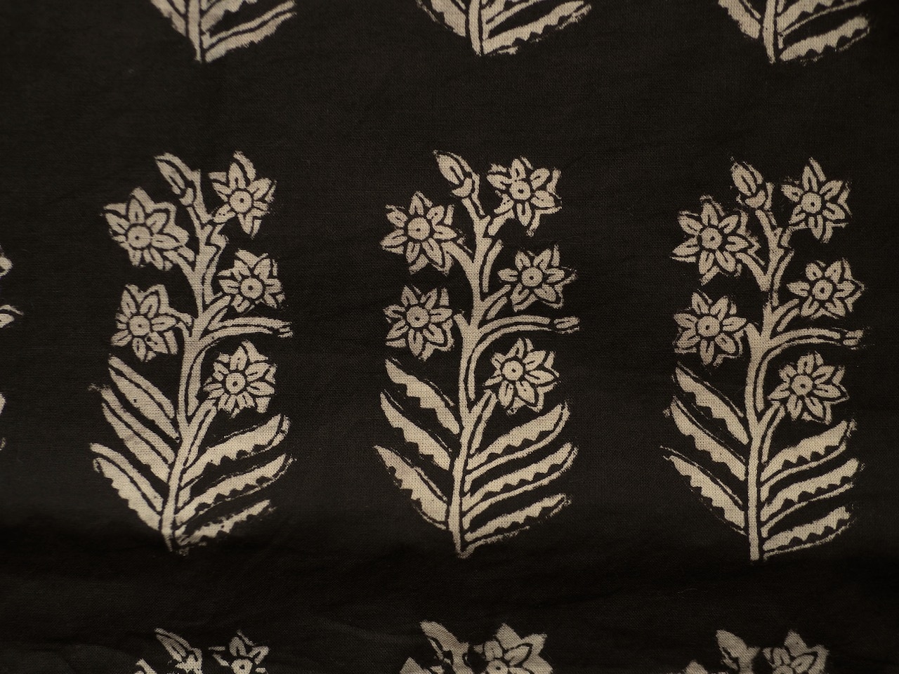 156ri049 Block Print Handkerchief b84