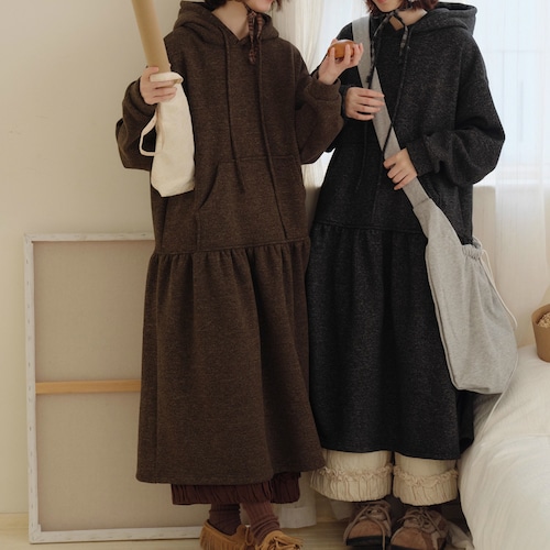 2色／フーディーギャザーワンピース ・9379