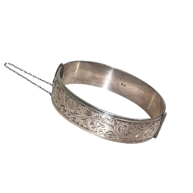 vintage engraved silver hinge bangle