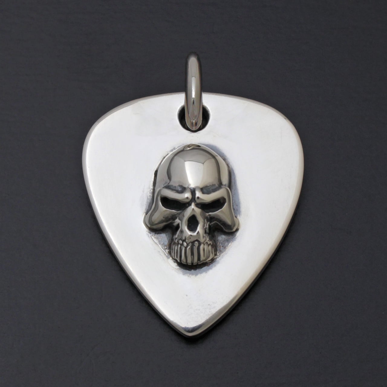 PENDANT | THIRTEEN DESIGNS