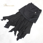 社交ダンス 衣装 スタンダード ラテン スカート レッスンウェア レディース ICHIOKU 練習着 ブラック系 無地 シンプル フォーマル 黒 黒系 モノトーン ブラックフォーマル ワンピース風 ロング丈 フレア すそフリル 練習用 レッスン用 ダンスウェア 上品 きれいめ フォーマル系 マキシ丈 ウエストゴム ポリエステル エレガント 大人女子 ダンス 発表会