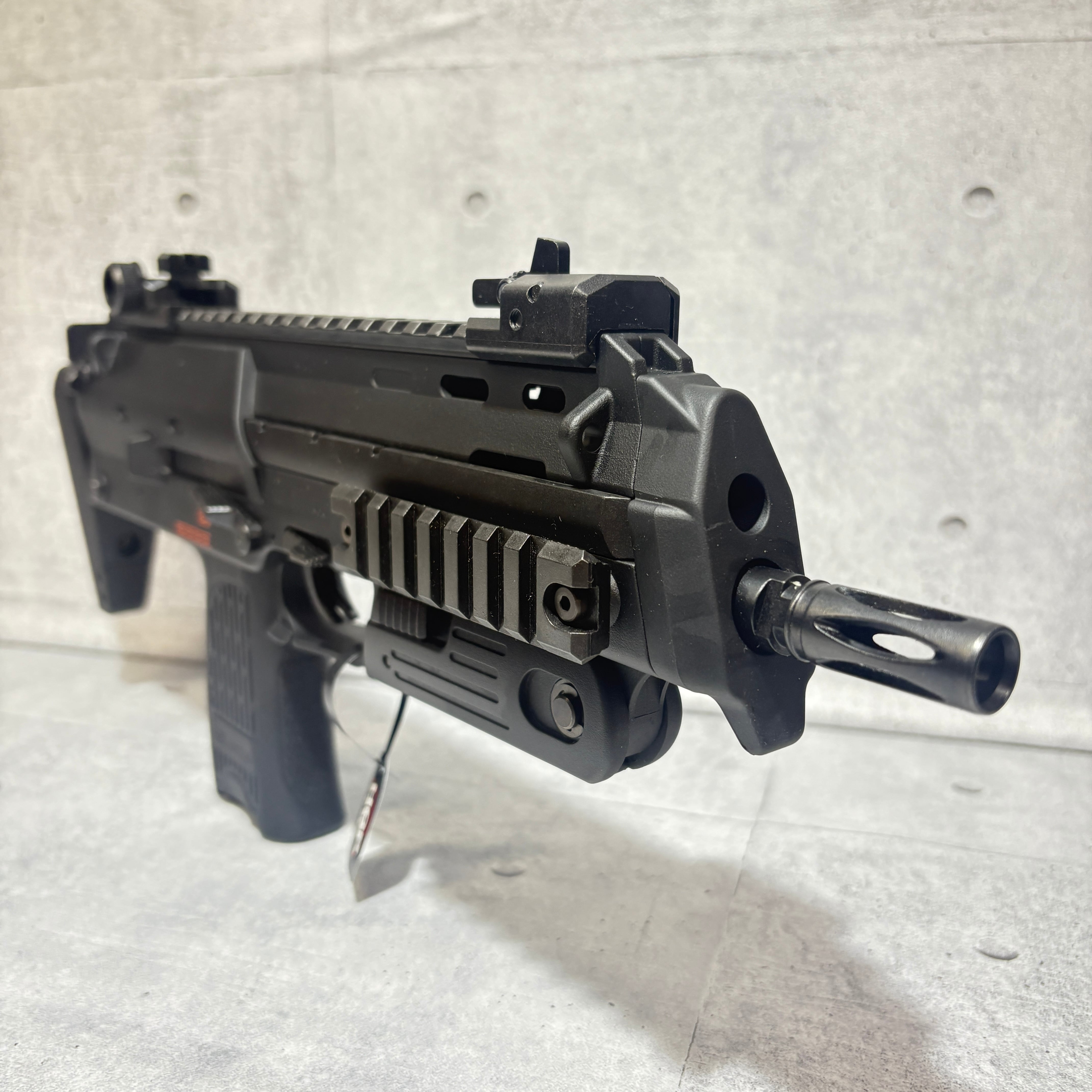 東京マルイ 電動ガン カスタム済み MP7A1 サブマシンガン 18歳以上