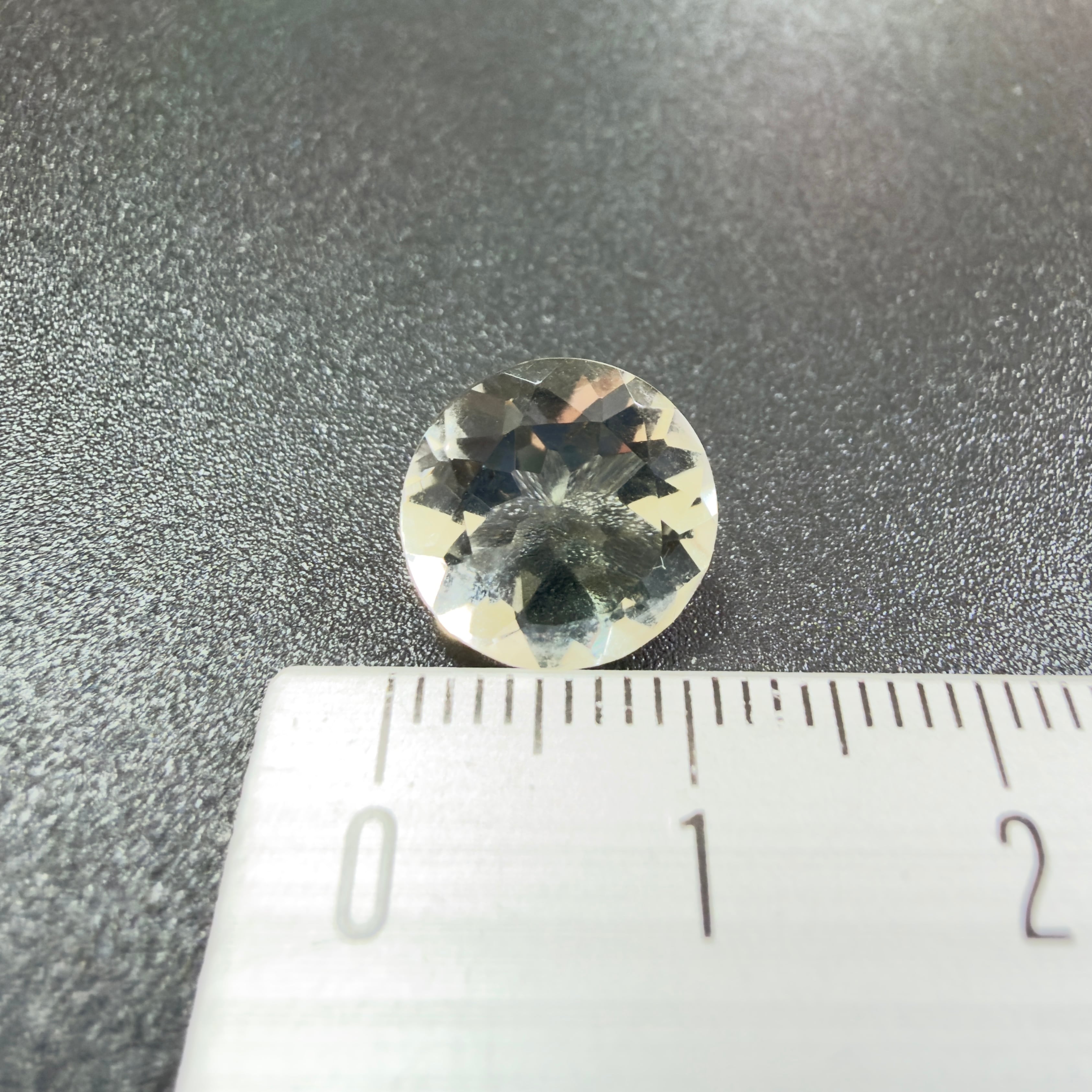 グリーンクォーツ】 ルース ブラジル産 4.22ct | たからいしルース