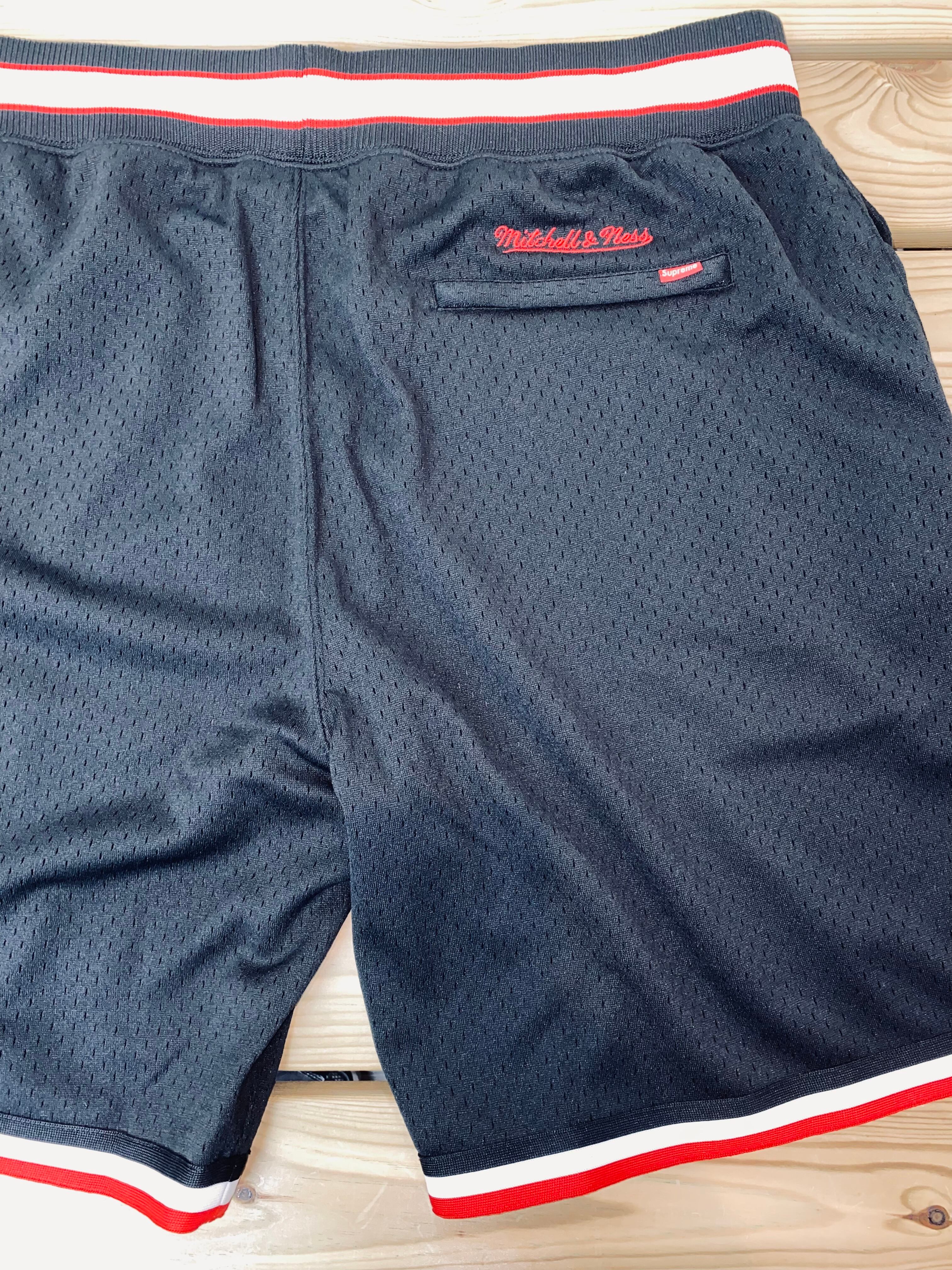 SUPREME × MITCHELL & NESS BASKETBALL SHORT L | M＆M Select shop