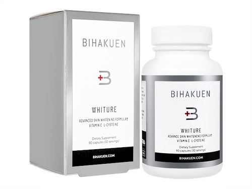 【(BIHAKUEN)ホワイチュア】　ビハクエンのホワイチュアは、ビタミンCやL-システイン、パントテン酸カルシウムなどを配合した、美容サプリメントです。