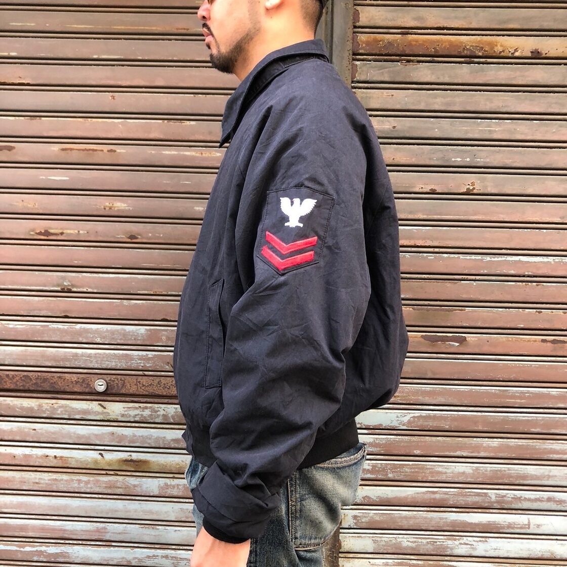 良品 やかましく 米軍 1990 デッキジャケット U.S.NAVY 紺 XL