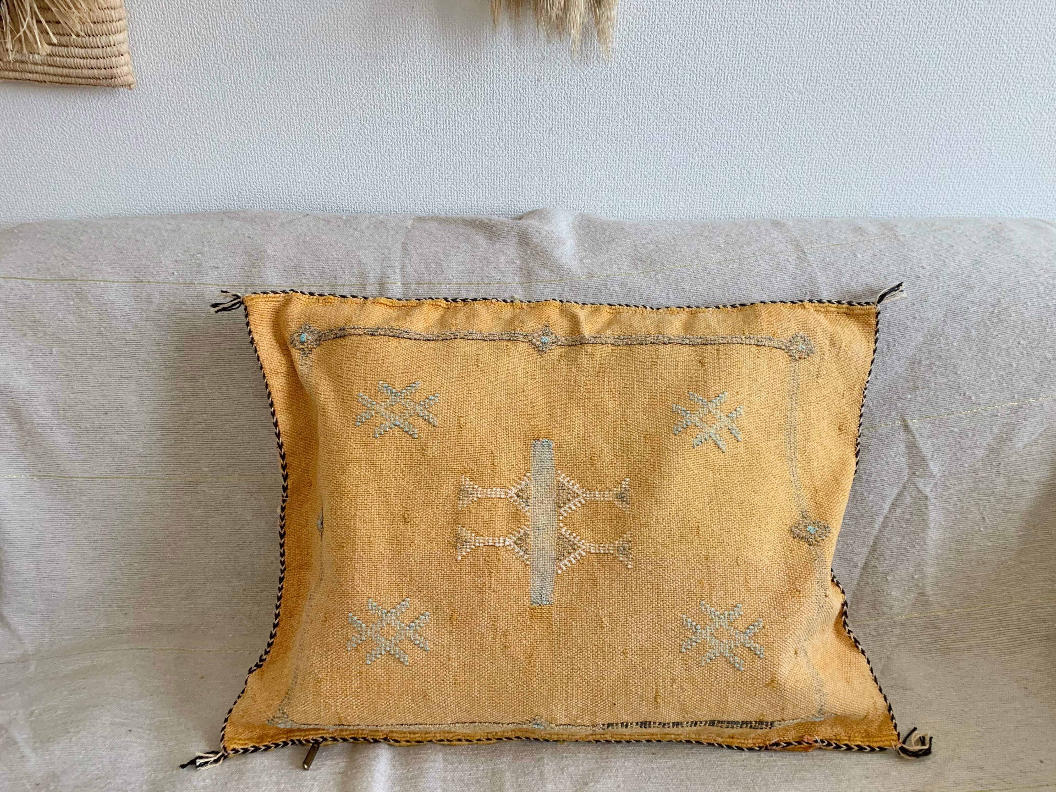 モロッコサブラクッションカバーB(やまぶき)