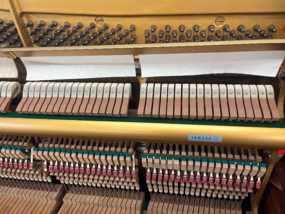 ☆50833【アップライトピアノ】YAMAHA W101 1977年製 | リユース専門店 ☆50833【アップライトピアノ】YAMAHA W101 1977年製 | リユース専門店