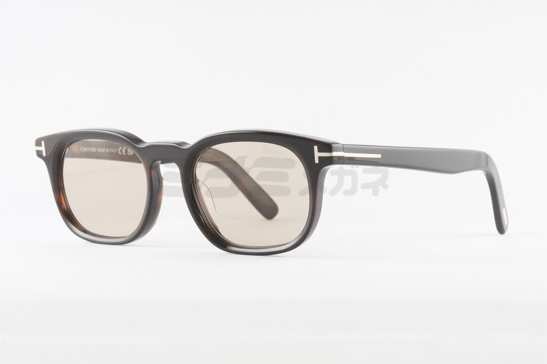 渡辺翔太さん着用】TOM FORD サングラス TF1122-D 52E スクエア メンズ