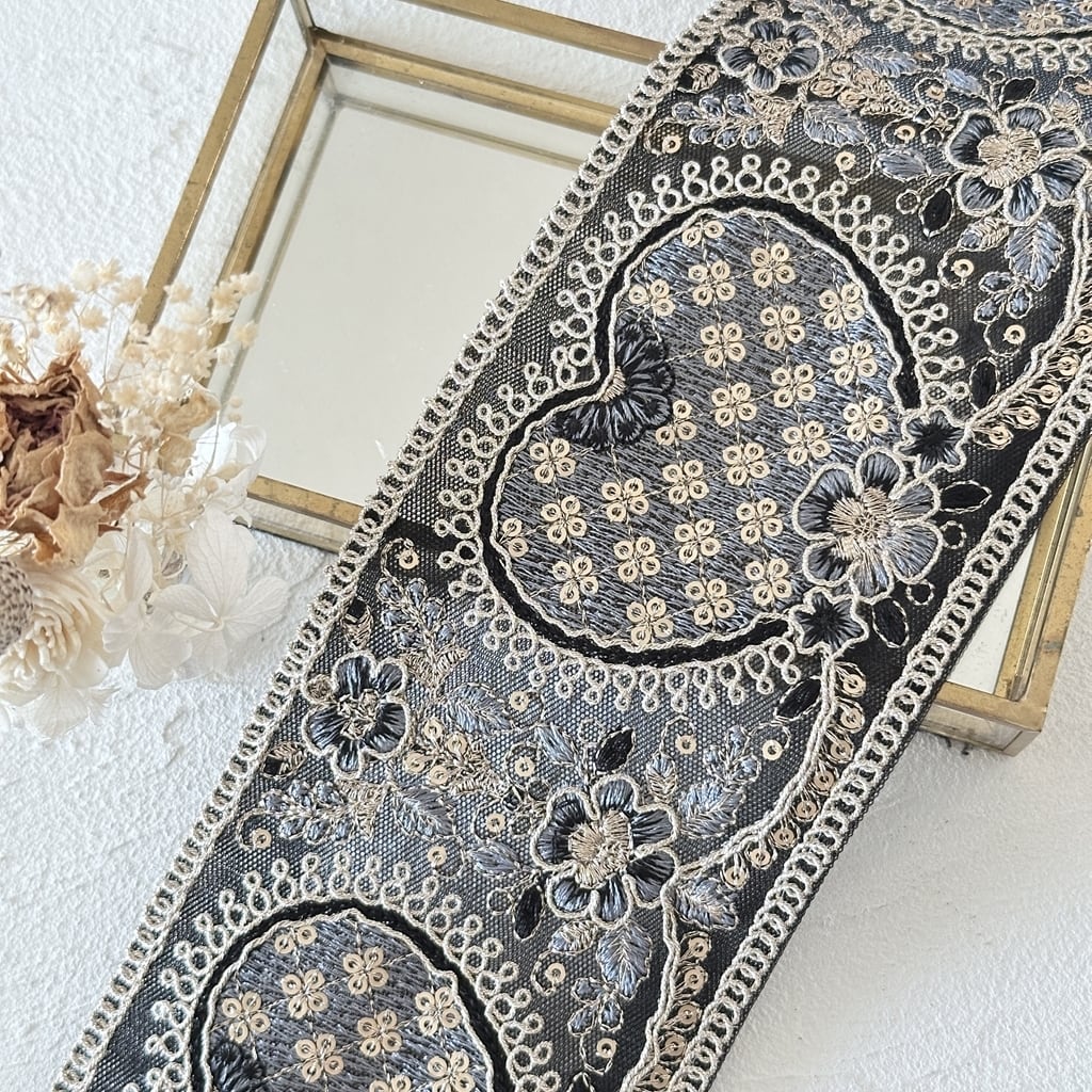 ハートワイド [ブラック]インド刺繍リボン 3638 | インド刺繍リボン