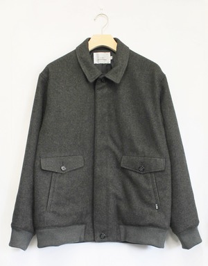 【11月下旬入荷予定：予約可能商品】Soutien Collar Blouson　Charcoal