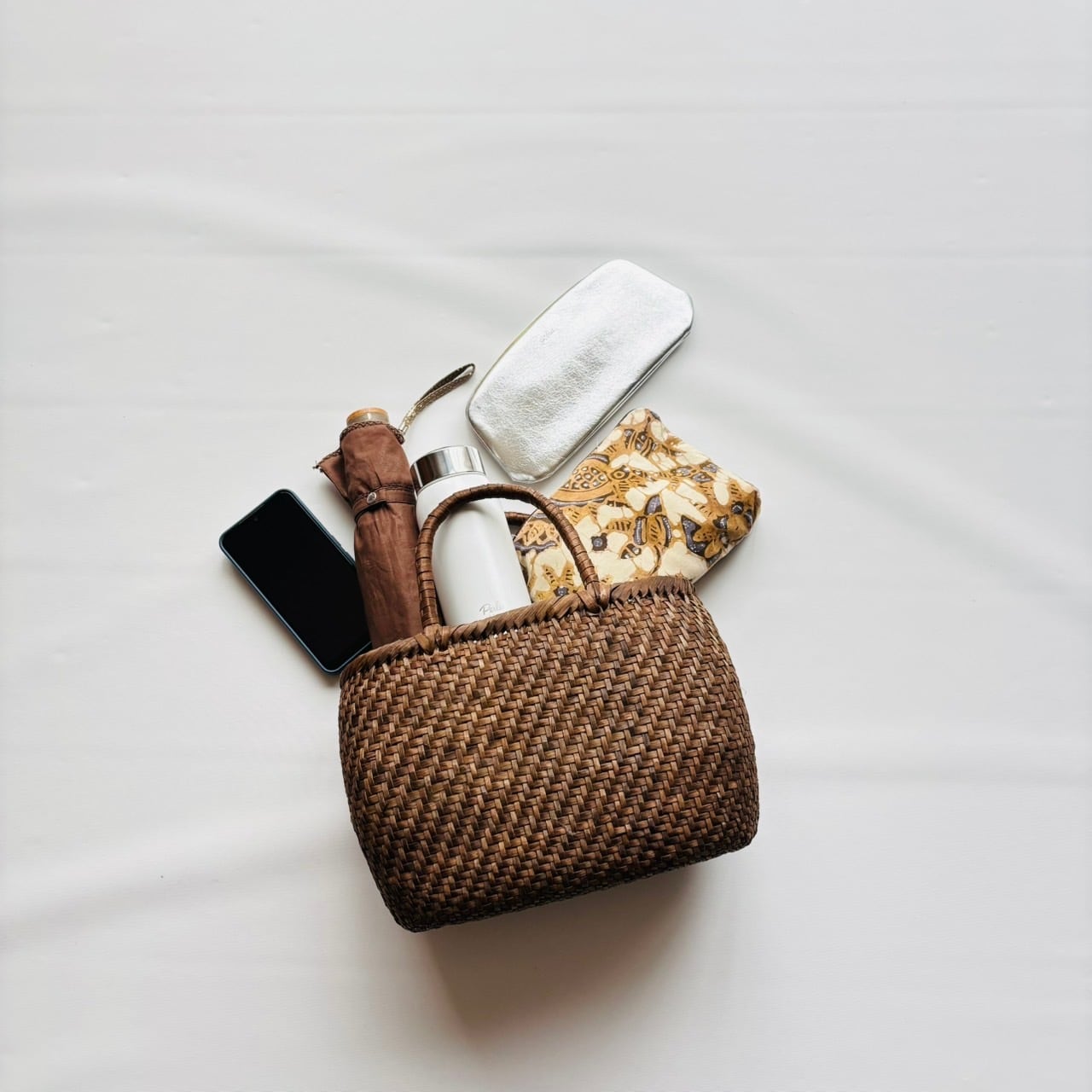 くるみ （黒まるっと極細ひご籠バッグ ）509203 | 遊華人倶楽部