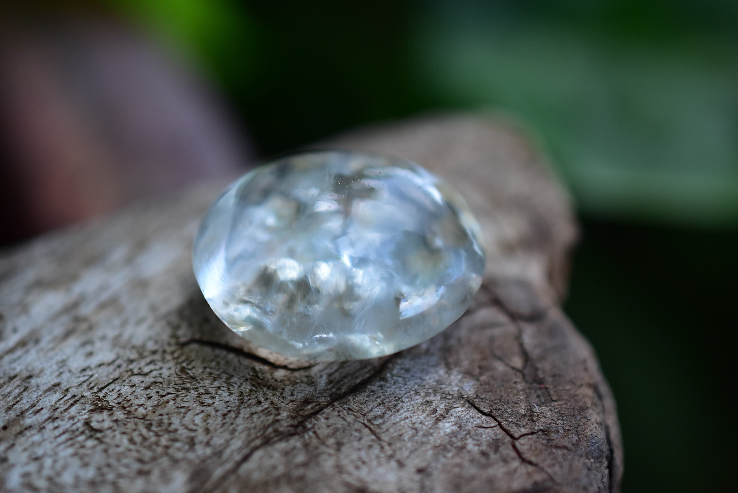 虹入り☆ホワイトガーデンクォーツ ルース s11 | Funky garuda