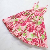 【美品 フラダンス衣装】ホワイト ワンピース ドレス レフア柄 ピンク 白 黄緑 キャミソール 華やか フリル アロハ かわいい