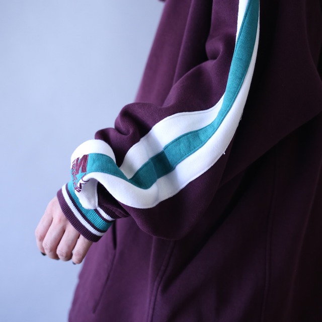 "STARTER " sleeve line design embroidery logo over silhouette sweat parka