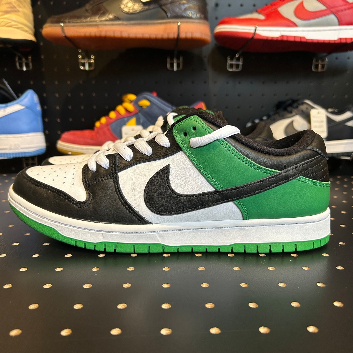 Nike SB Dunk Low 