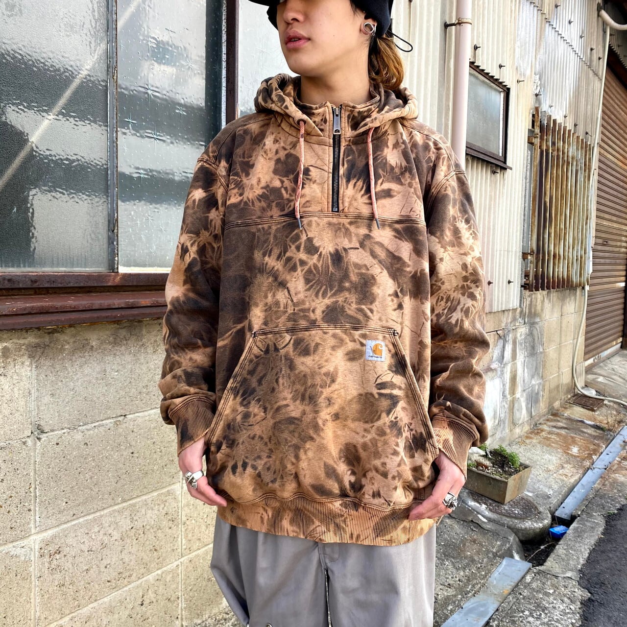 Vintage 真っ黒い リアルツリー リメイク ブリーチ加工 スウェット 