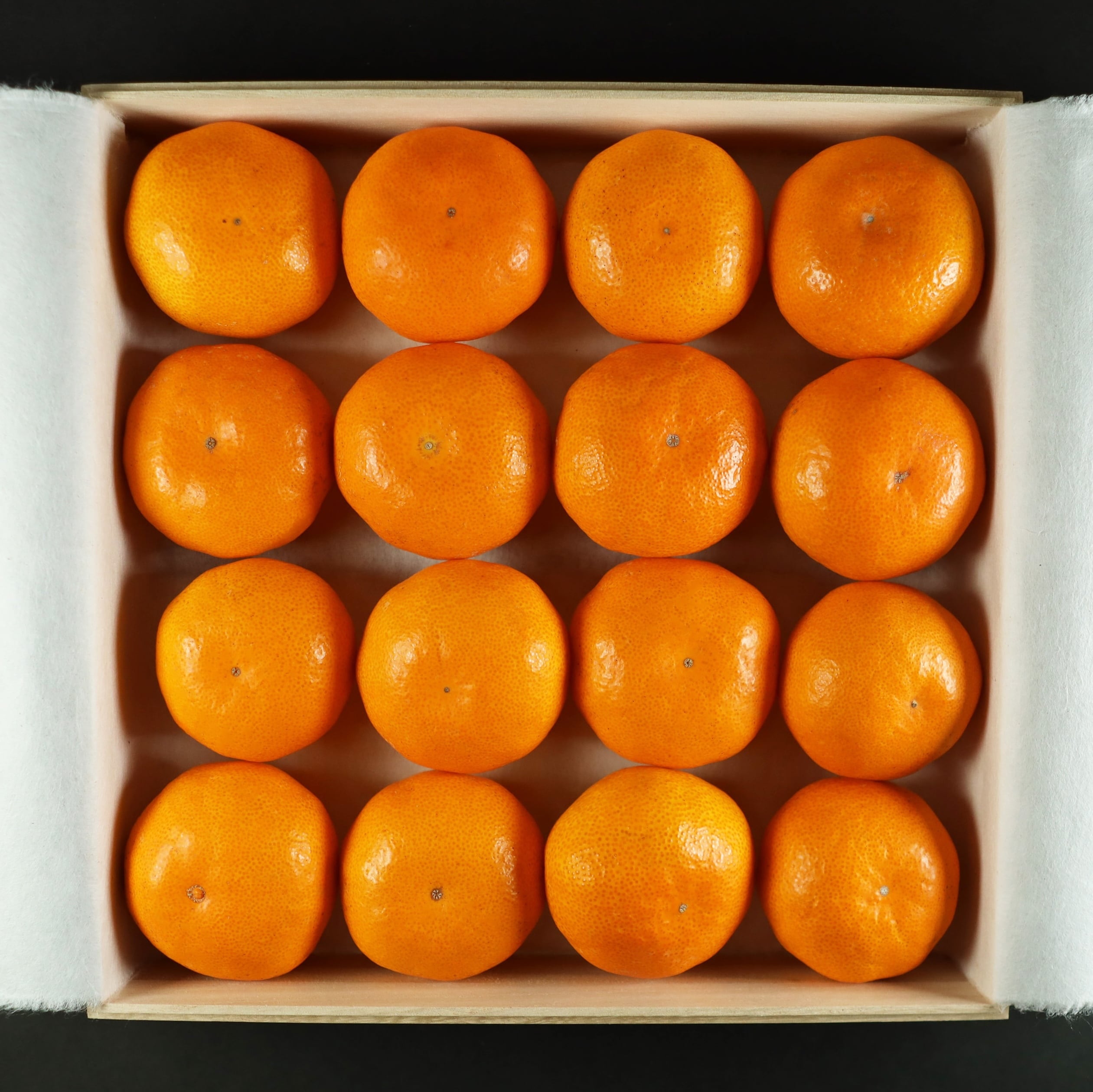 最高級ブランドみかん】香菓-16個入り | 最高級みかん：香菓