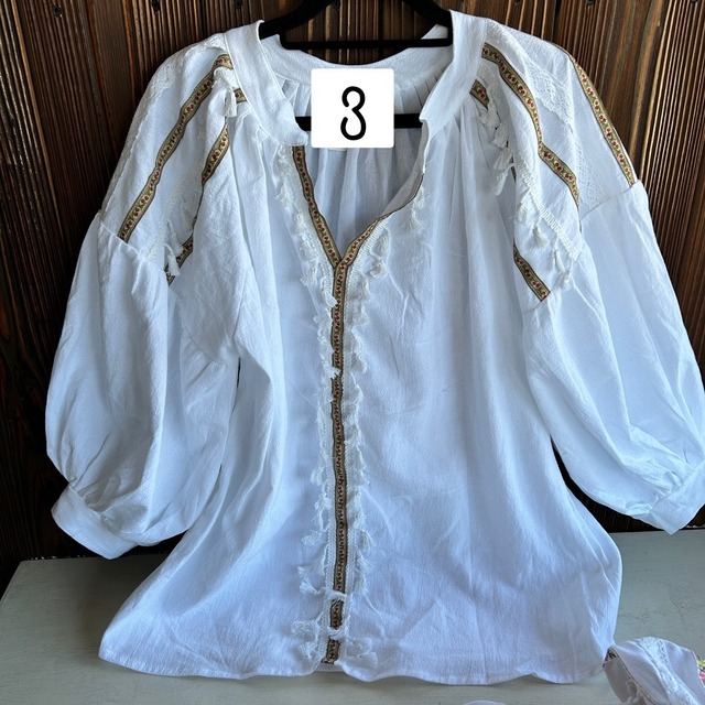 ボヘミアンフリンジブラウス