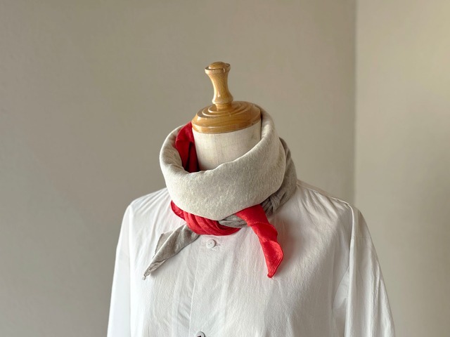 ベルギーリネン 大判スカーフ［Tsumiki］　ナチュラル/アイボリー/レッド