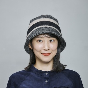 【2026AW】配色ループニットクロッシェ｜ベージュ／ブラック／グレイ　　	Contrast Loop Knit Cloche Hat