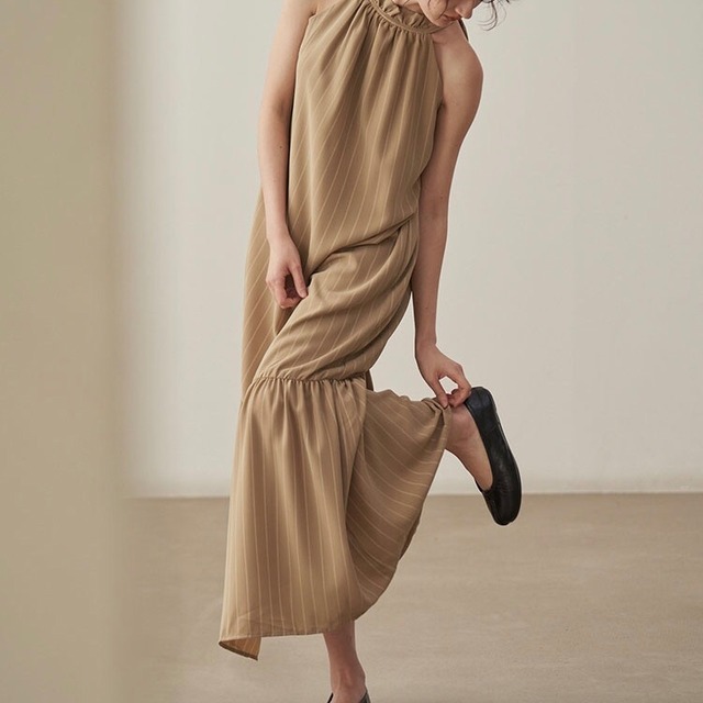 sleeveless fishtail dress　10283