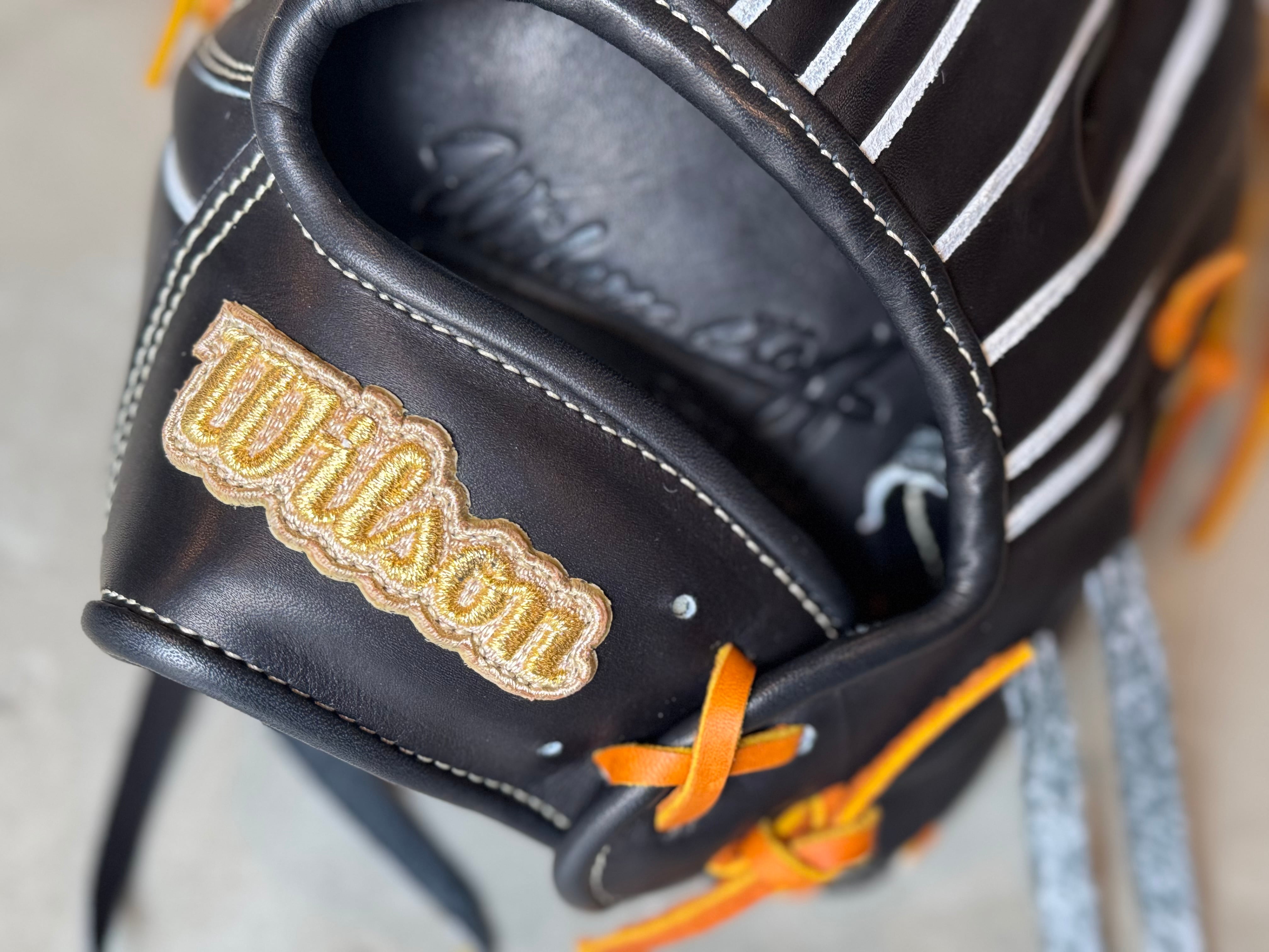 プレミアムキップレザー限定モデル【Wilson】硬式用グローブ D8型