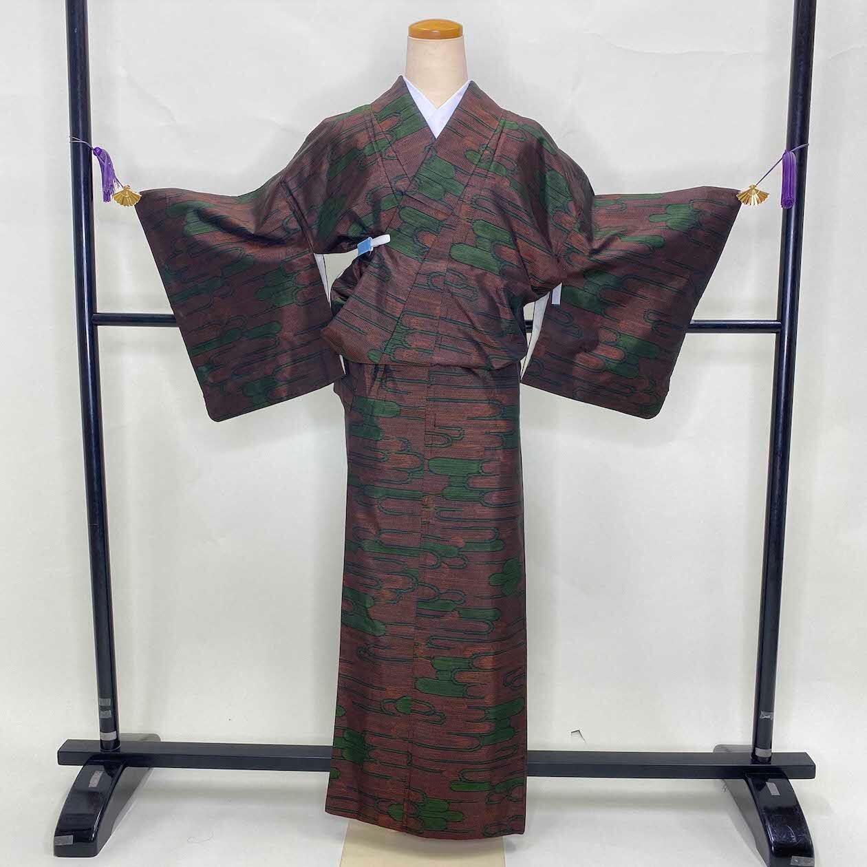 正絹唐子手刺繍緑紬着物