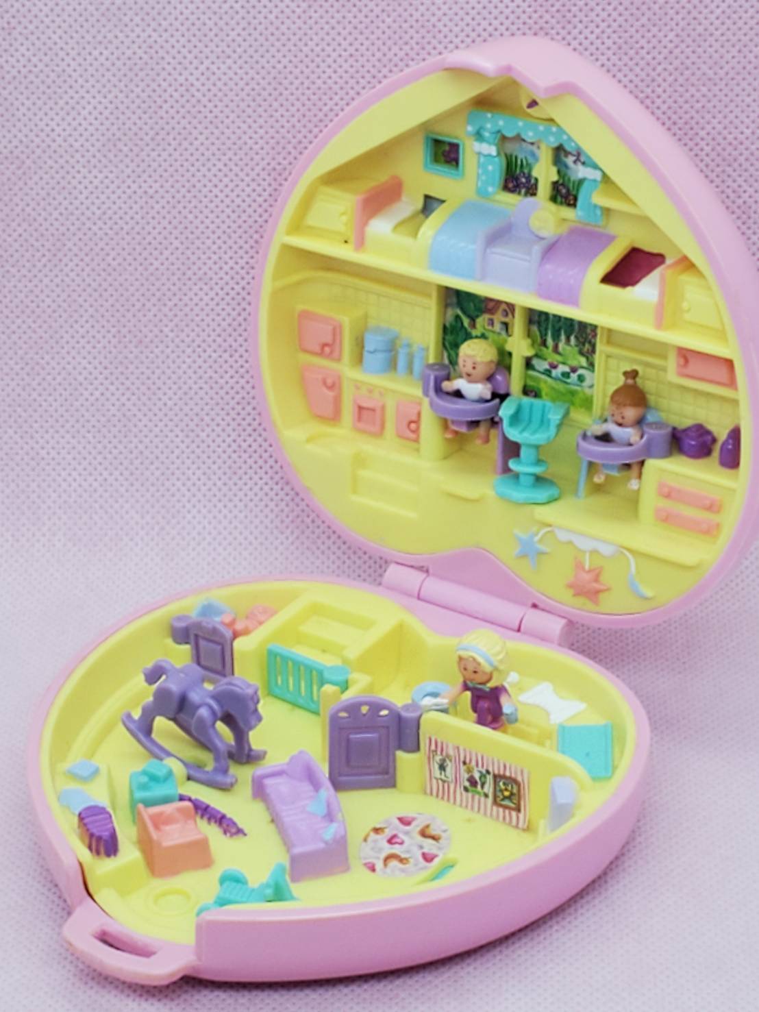 ベビーのおもちゃがいっぱい  1994年　完品