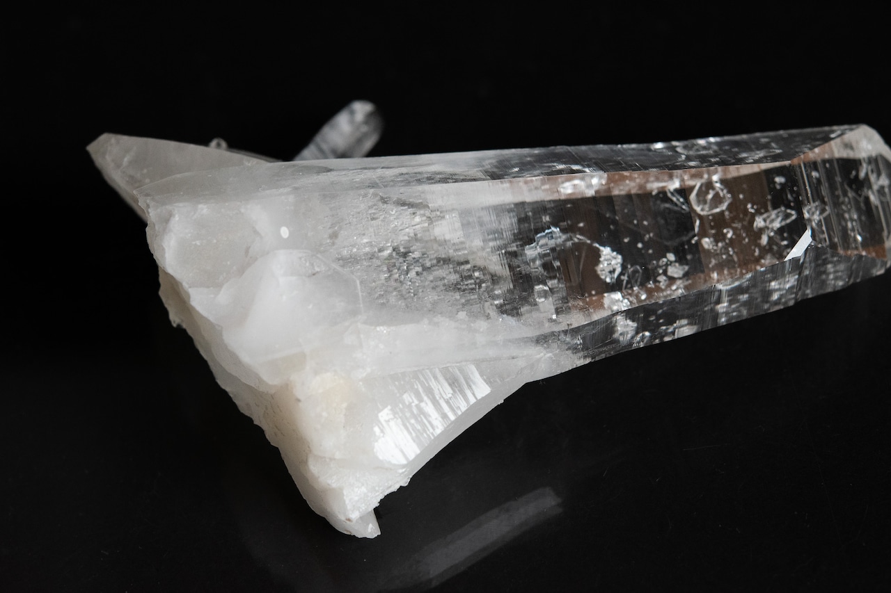 〈人生のビジョンを知る〉コロンビア産 クオーツ