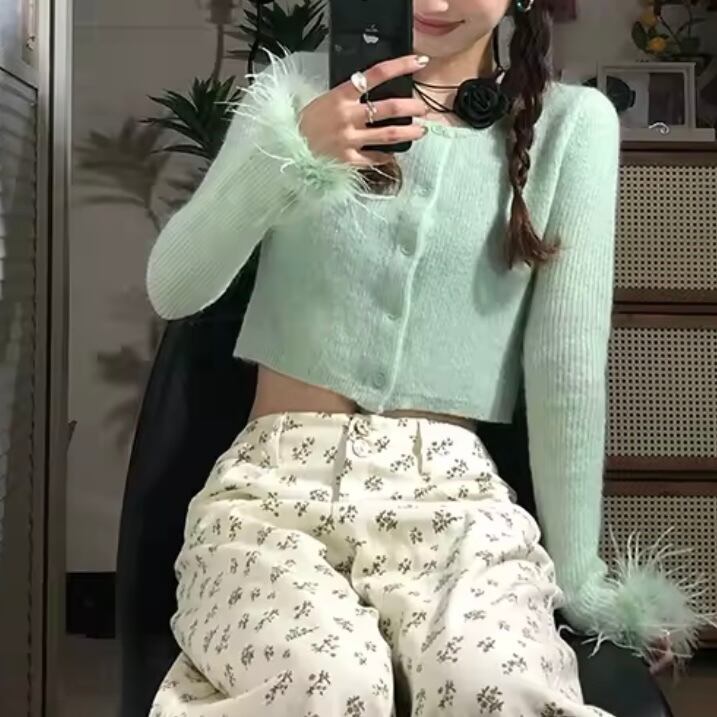 feather sleeve fluffy knit