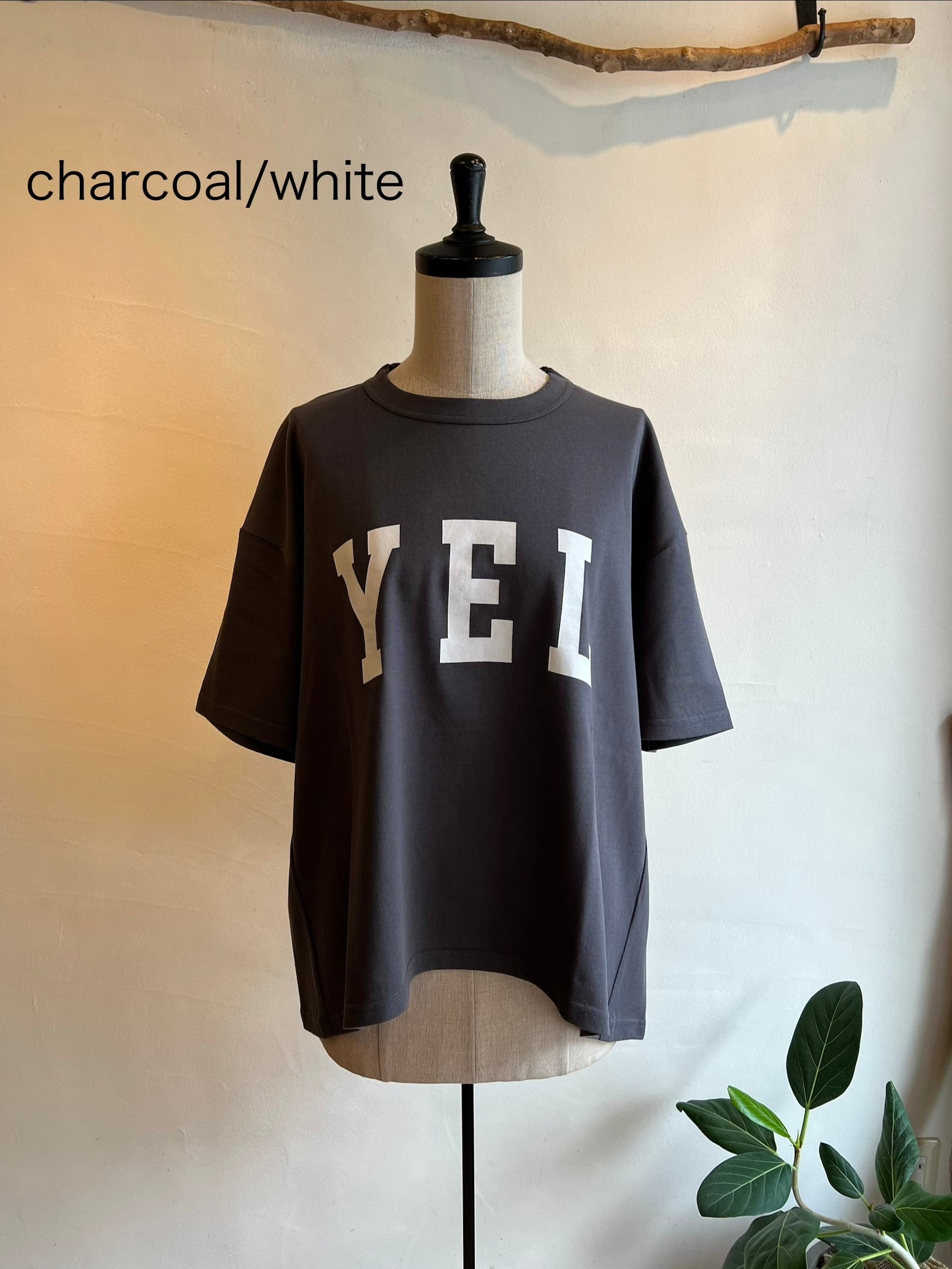 MARGAUX VINTAGE / パリジェンヌTシャツ【YELパウダー加工】 | anouk