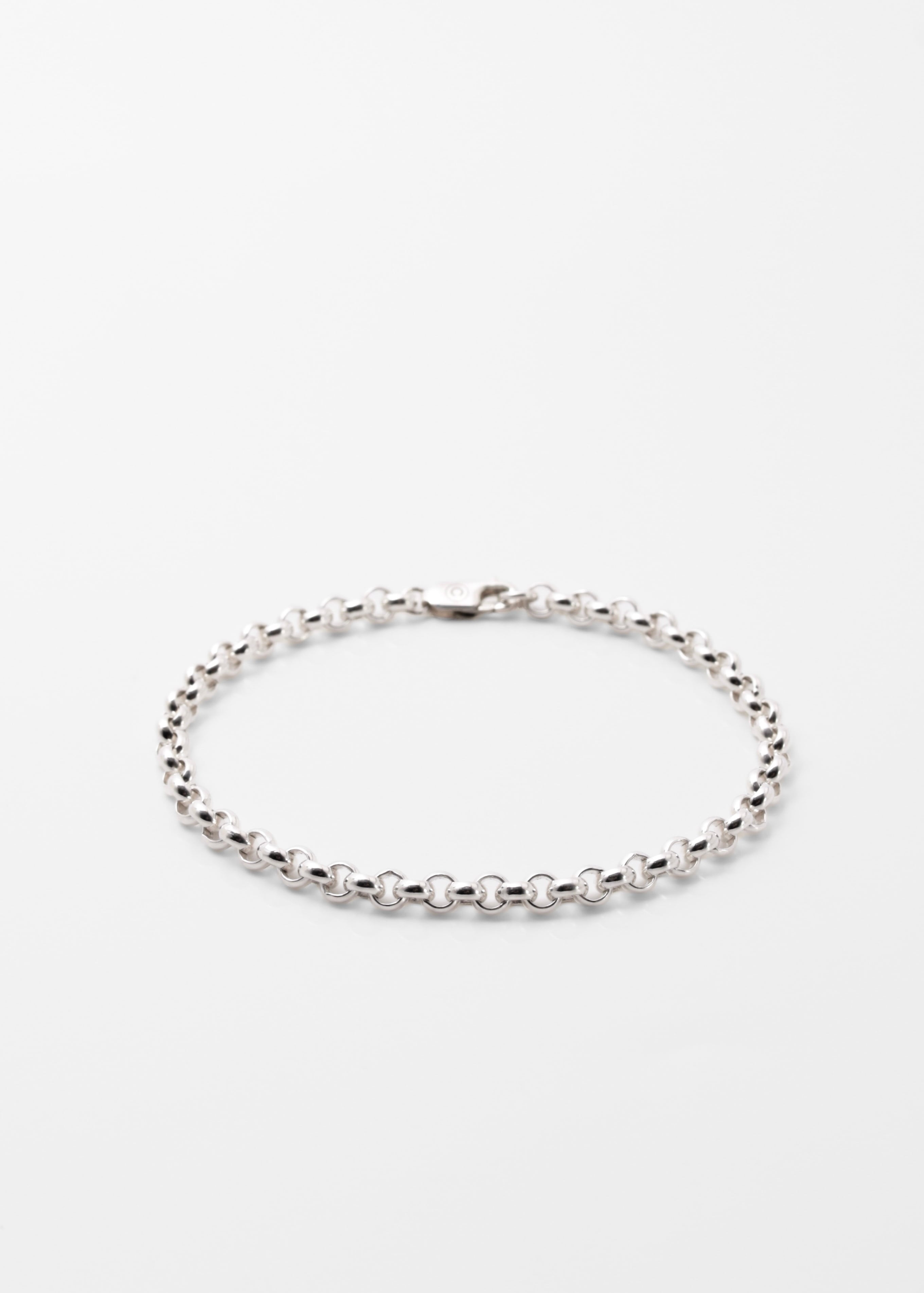 round chain bracelet ○