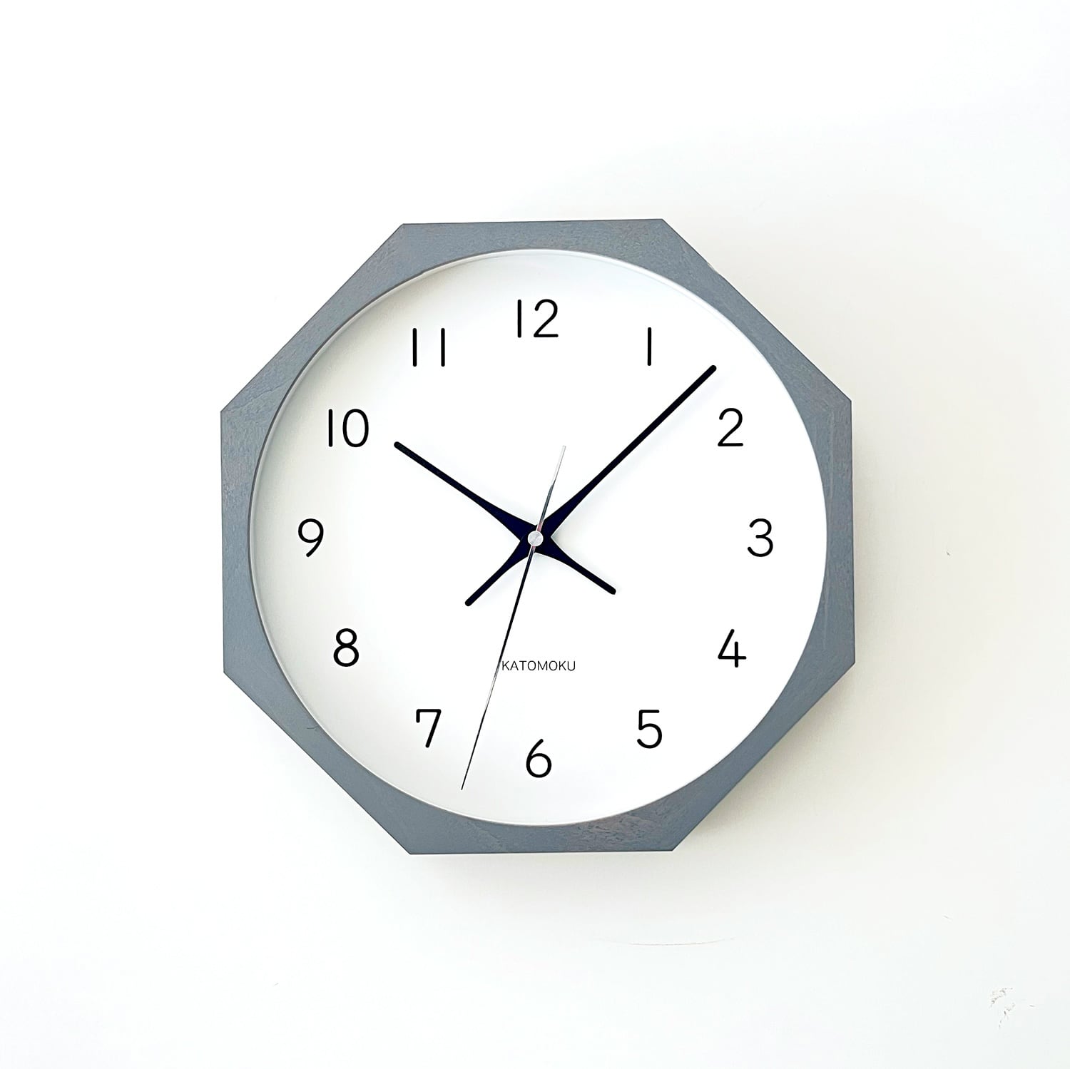 KATOMOKU muku clock 13 八角形 グレー km-104GR8 掛け時計 | 加藤木工
