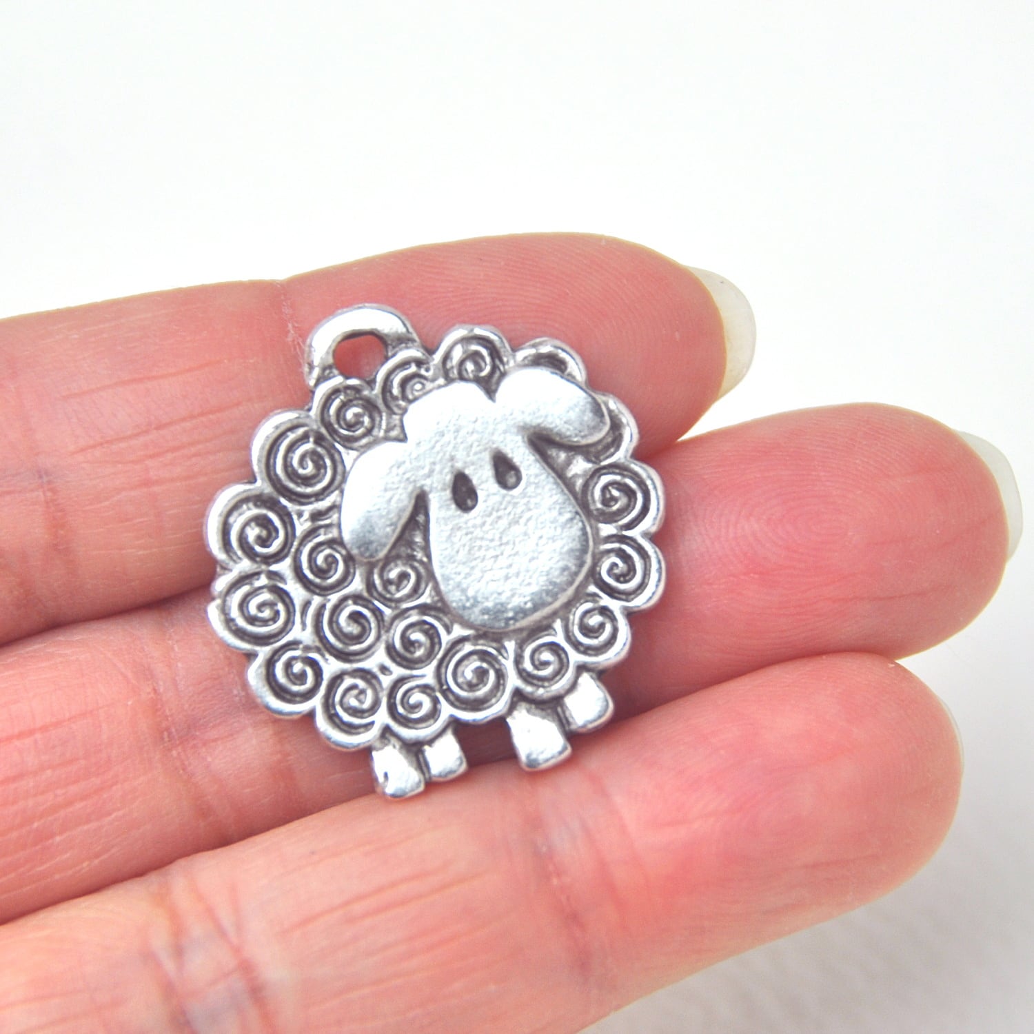 羊チャーム【J】 1個 | ひつじや