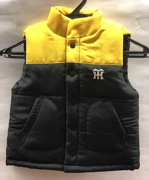阪神タイガース　子供用　防寒べスト（中綿） ブラック　90cm/110cm/120cm ベスト こども服 服 ふく 衣装 キッズ アウター