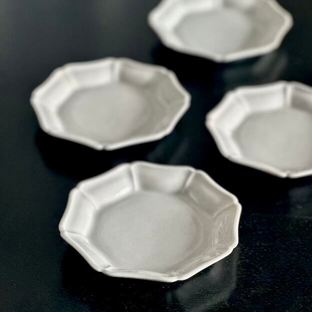 50289/50510】九谷の白 八角変形小皿 M (1枚)昭和 / Kutani White