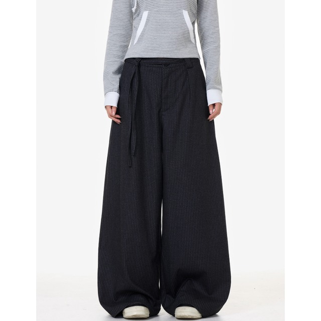 pinstripe strap Pants　ピンストライプストラップパンツ　J1543