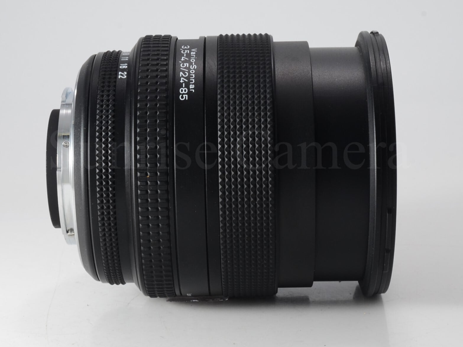 d*3様 コンタックスNX フィルム一眼レフ 70〜200ズームレンズ付き