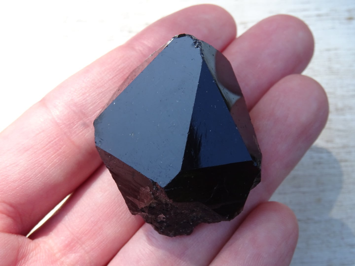 モリオン（黒水晶） | 虹石屋