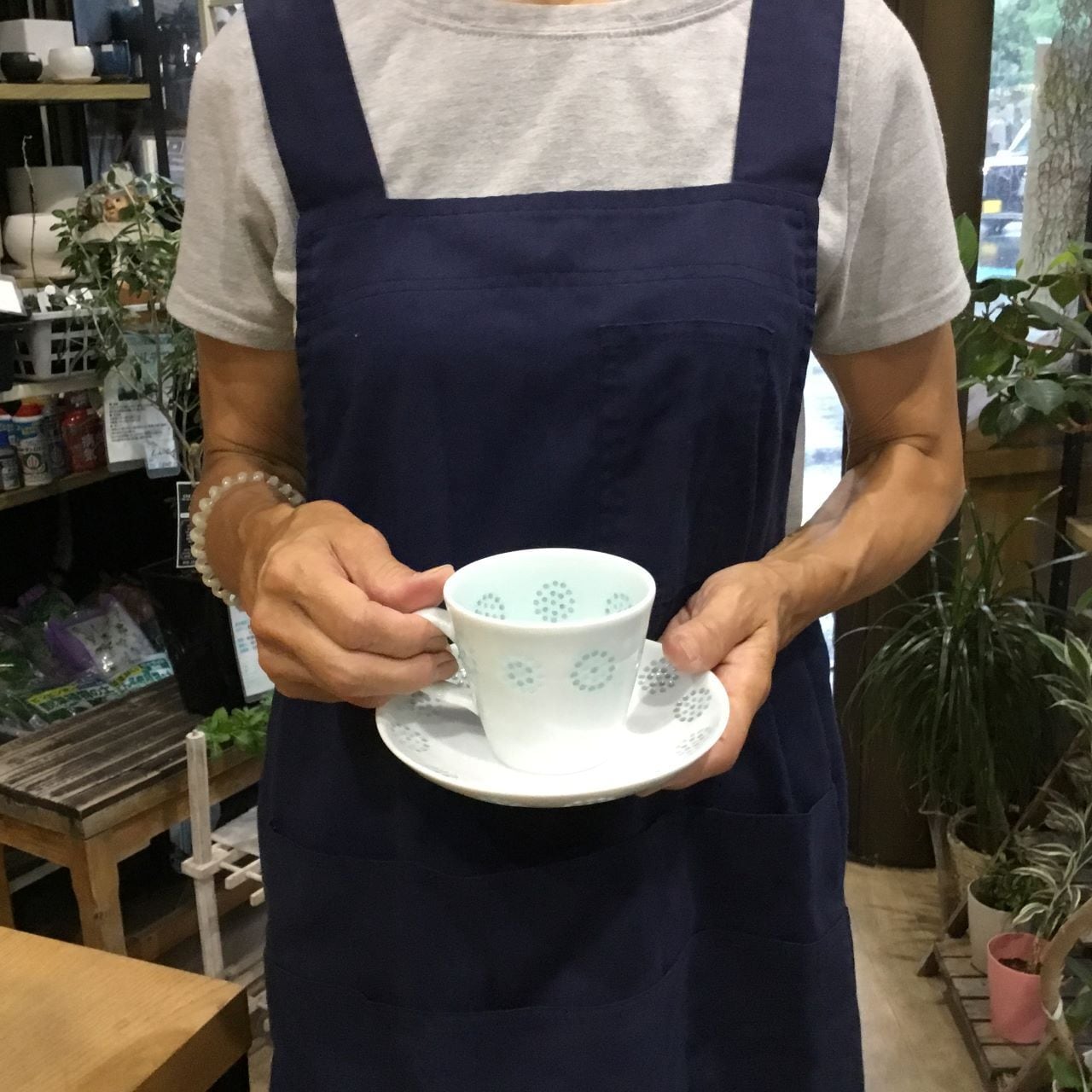 New 笠間焼 小林哲也作 青白磁蛍手 取り皿 | 趣味の園芸と陶器山竹