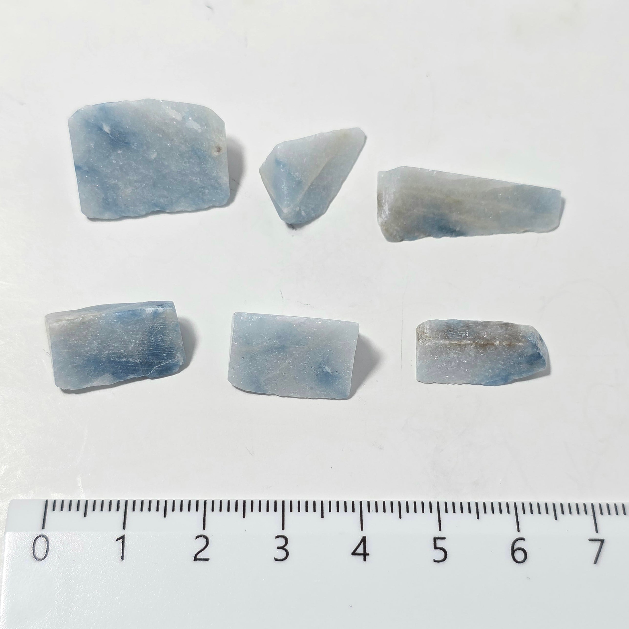 入コン沢勾玉:糸魚川翡翠 BMT0548 | 糸魚川翡翠工芸家 赤羽可行BASE